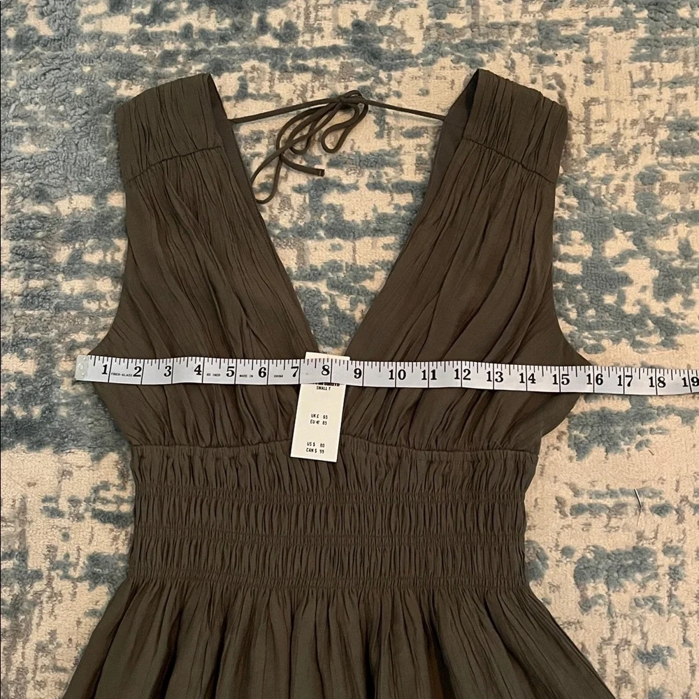 Abercrombie & Fitch Women's Smocked Plunge Crinkle Mini Dress - Small Tall - Picture 7 of 10